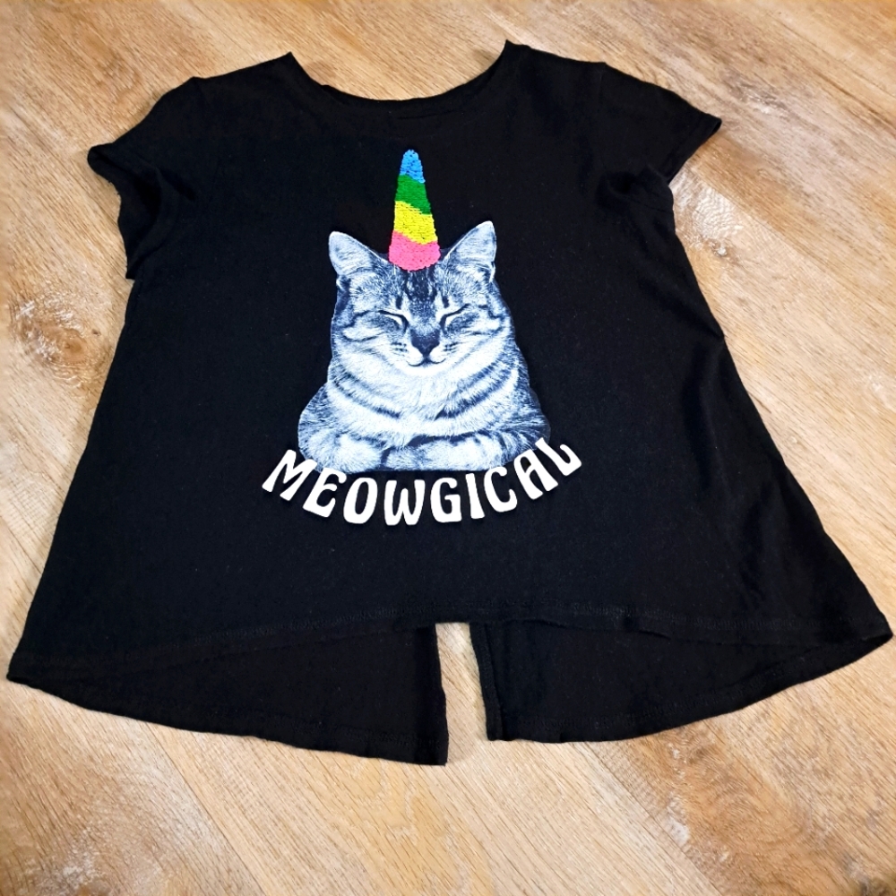 Old Navy Sequin Black Meowgical Cat Split-Back T-Shirt Girl's Large 10-12